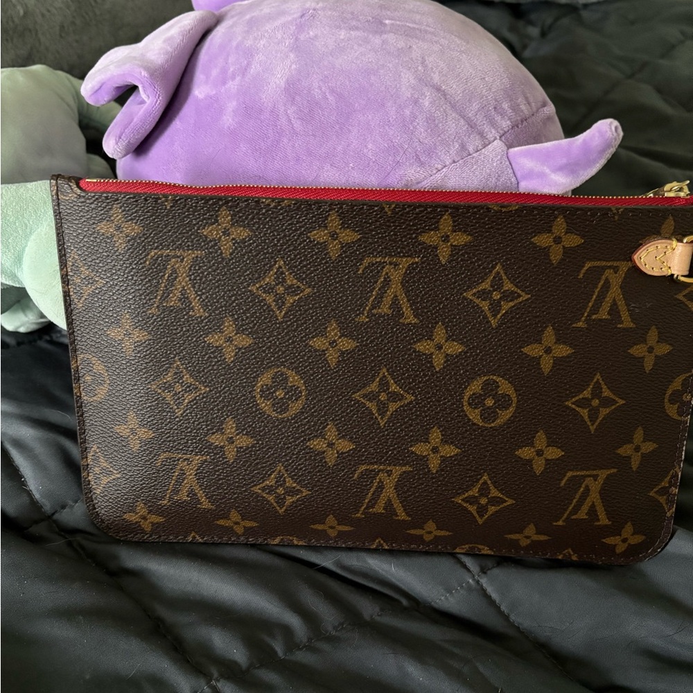 Louis Vuitton Classic Brown Monogram Tote - Picture 9 of 10